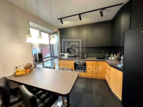 квартира за адресою Літературна вул. (Чехова), 4-А