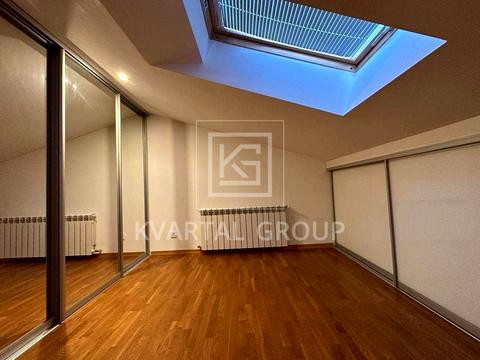 квартира за адресою Літературна вул. (Чехова), 4-А