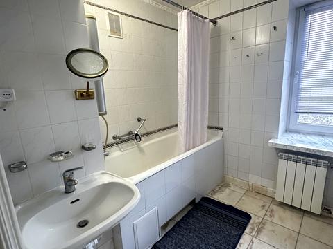 квартира за адресою Митрополита Андрея Шептицького вул. (Анатолія Луначарського), 3-Г