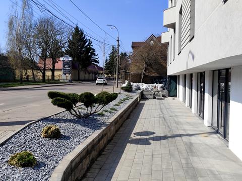 коммерческая по адресу 16-го Июля ул., (Будинок)