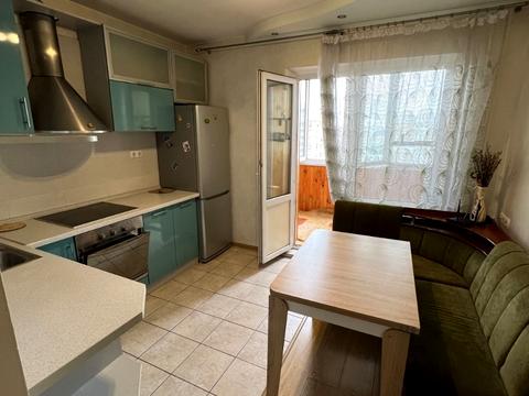 квартира по адресу Драгоманова ул., 1-Г