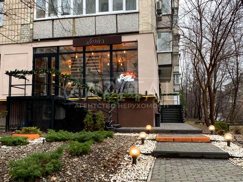 комерційна за адресою Андрія Верхогляда вул. (Михайла Драгомирова), 6-Б