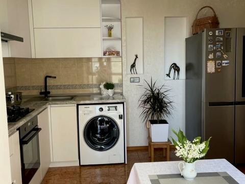 квартира за адресою Академіка Філатова вул., 70/1