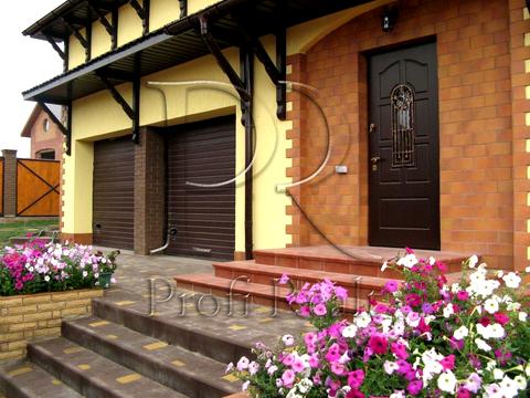 будинок за адресою Стежки вул.