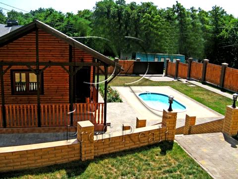 будинок за адресою Стежки вул.