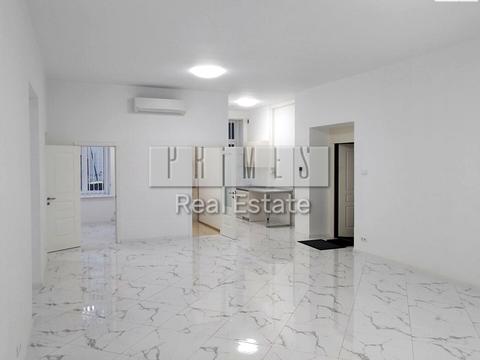 коммерческая по адресу Шелковичная ул., 10