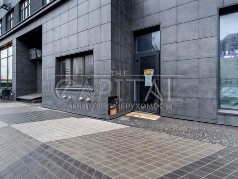 комерційна за адресою Братів Чибінєєвих вул. (Чернігівська), 8-Б