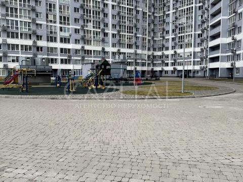 коммерческая по адресу Ревуцкого ул., 40-В
