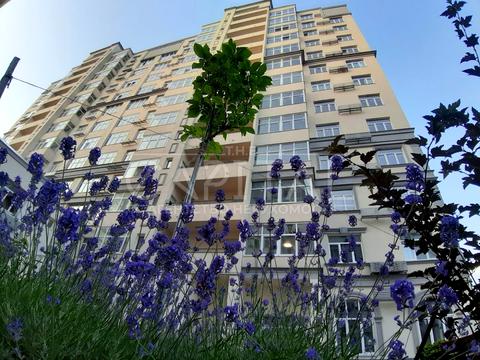 комерційна за адресою Краківська вул., 4