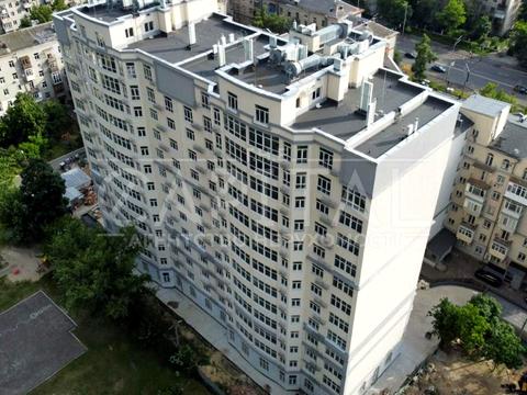 комерційна за адресою Краківська вул., 4