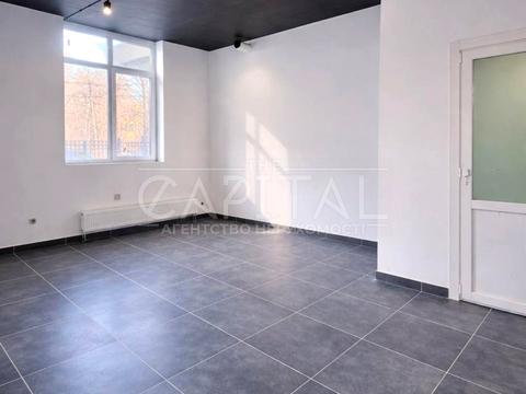 коммерческая по адресу Академика Глушкова просп., 42