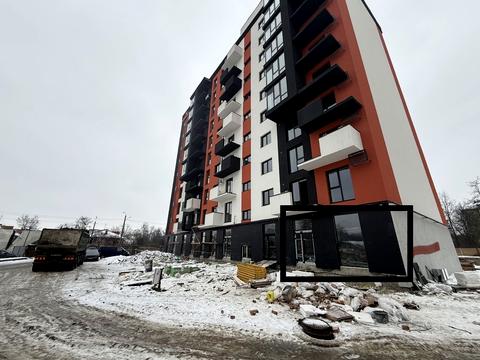 комерційна за адресою Степана Бандери вул., (Будинок)