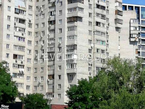 квартира по адресу Драгоманова ул., 31