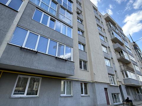 комерційна за адресою Бережанська вул., 18