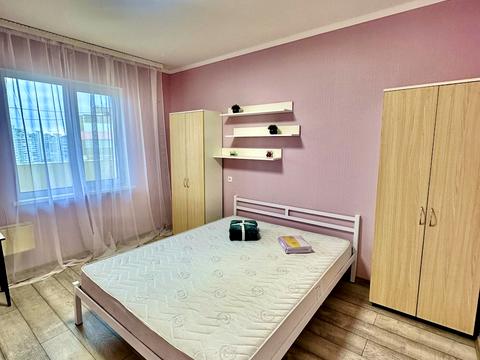 квартира по адресу Академика Ефремова ул. (Командарма Уборевича), 18