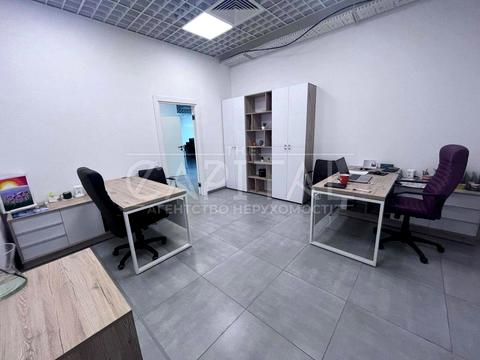 коммерческая по адресу Героев Полка "Азов ул. (Малиновского маршала), 12