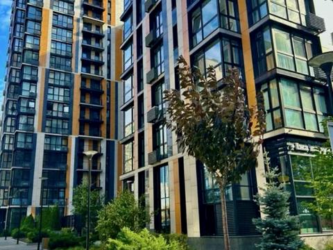 паркомісце за адресою Джона Маккейна вул. (Івана Кудрі), 1