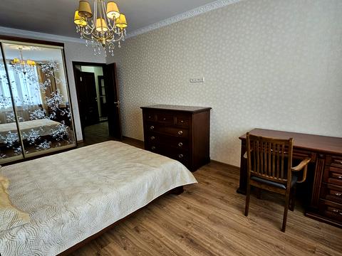 квартира по адресу Дружбы Народов ул., 228а