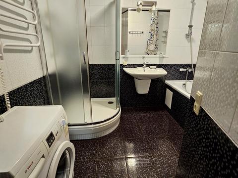 квартира по адресу Дружбы Народов ул., 228а