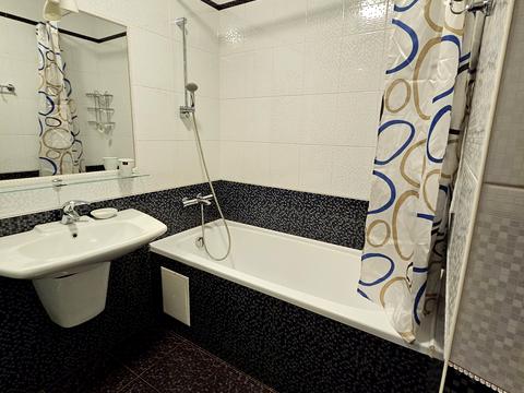 квартира по адресу Дружбы Народов ул., 228а