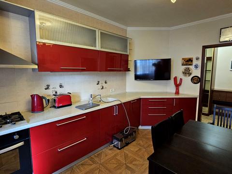 квартира по адресу Дружбы Народов ул., 228а