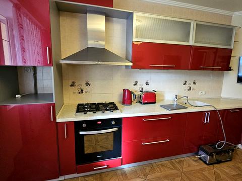 квартира по адресу Дружбы Народов ул., 228а