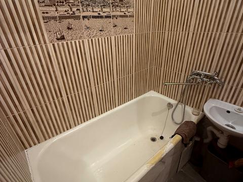 квартира по адресу Кропивницкого пл., 3