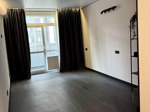 квартира за адресою Набережна вул., 8д