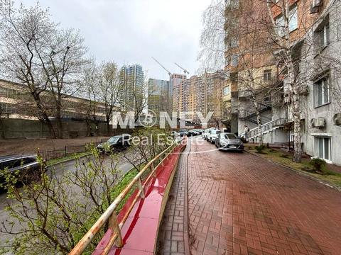 коммерческая по адресу Евгения Коновальца ул. (Щорса), 32-Г