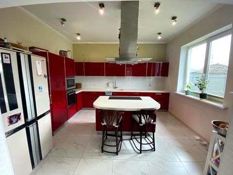 будинок за адресою Медова