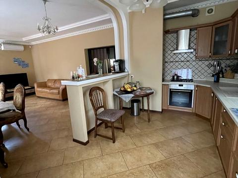 дом по адресу Леся Курбаса ул. (Петрашевского)