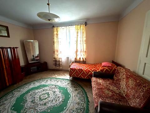 будинок за адресою Залізнична вул., 9