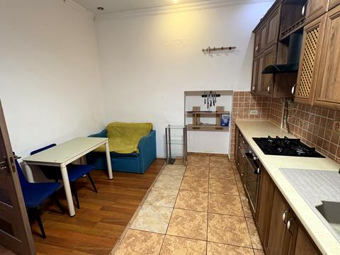 квартира по адресу Зеленая ул., 46