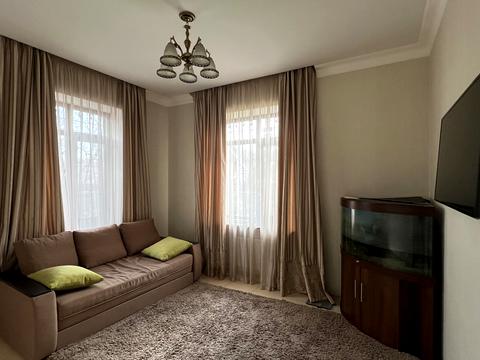 будинок за адресою смт. Обухівка, Некрасова