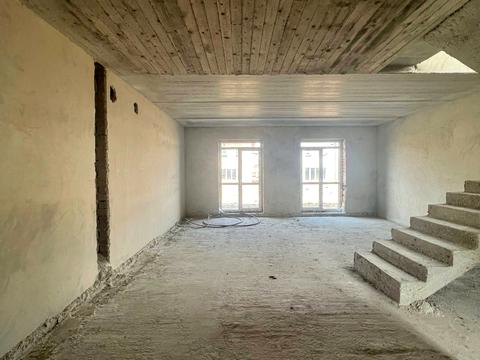 будинок за адресою с. Крихівці, Місячна вул.