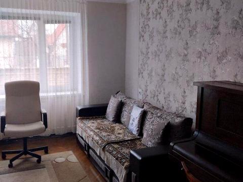 будинок за адресою Ярова вул. (Червоноармійська)