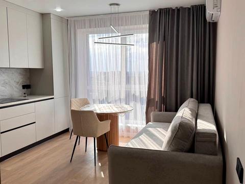 квартира за адресою В'ячеслава Чорновола вул., (Будинок 36)