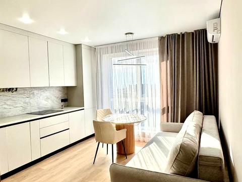 квартира за адресою В'ячеслава Чорновола вул., (Будинок 36)