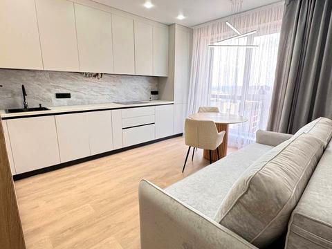 квартира за адресою В'ячеслава Чорновола вул., (Будинок 36)