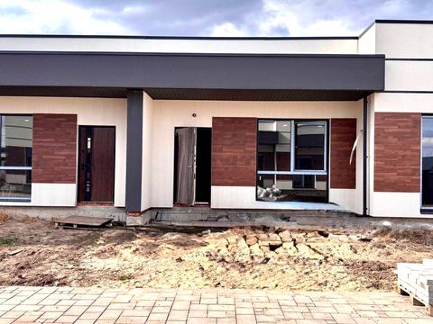 будинок за адресою Успішна