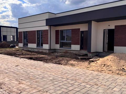 будинок за адресою Успішна