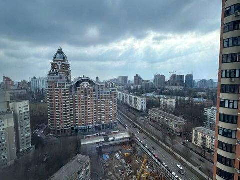 квартира по адресу Леси Украинки бульв., 7-В