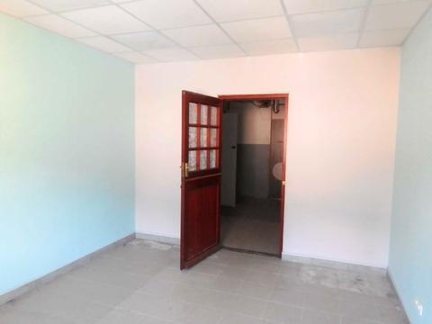 комерційна за адресою Березняківська вул., 29б