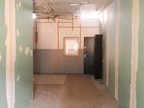 комерційна за адресою Березняківська вул., 29б