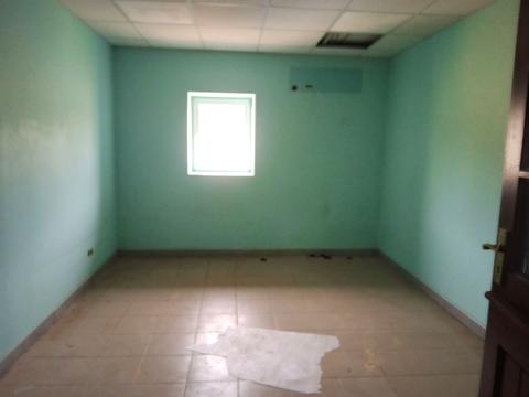 комерційна за адресою Березняківська вул., 29б