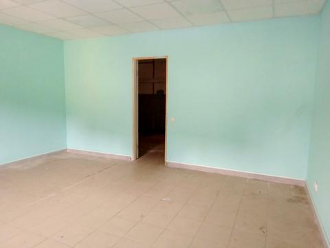 комерційна за адресою Березняківська вул., 29б