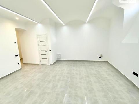 коммерческая по адресу Русская ул., 39