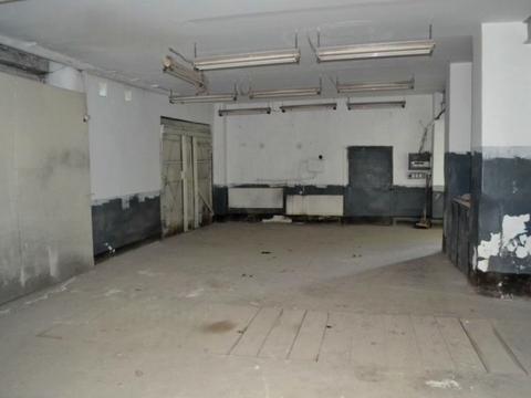 комерційна за адресою Польова вул., 9