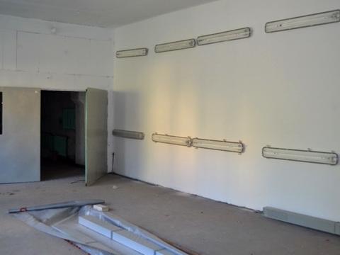 комерційна за адресою Польова вул., 9