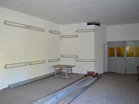 комерційна за адресою Польова вул., 9